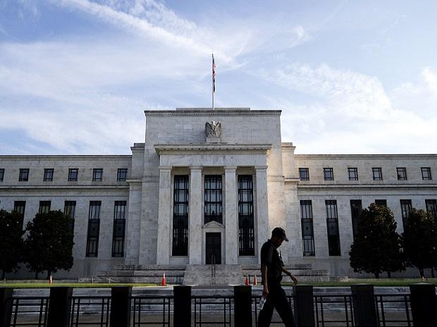 Fed officials commit to restrictive rates but calibration needed: Minutes- QHN