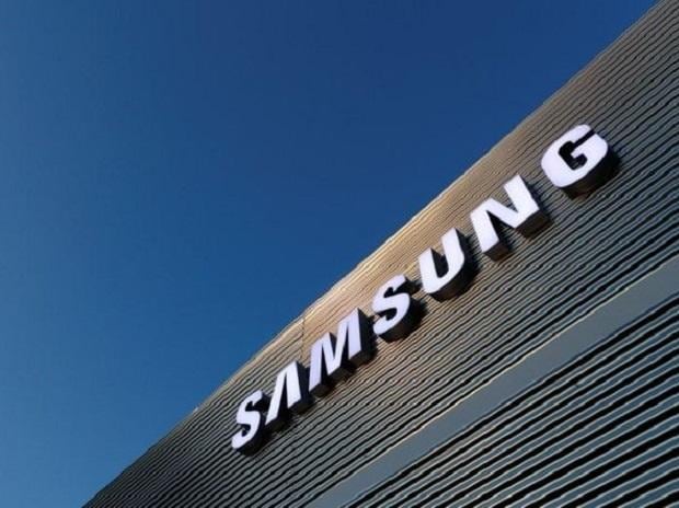 Samsung to borrow over $15 billion from display unit for investment- QHN