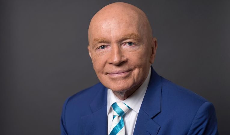 Mark Mobius: Investor says he cannot get his money out of China- QHN