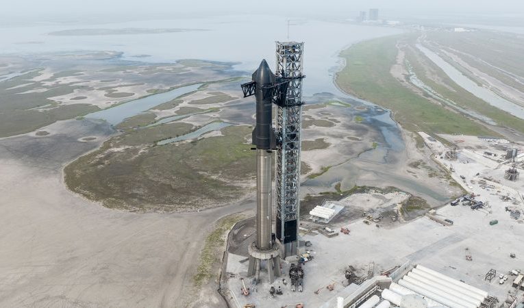 SpaceX’s Starship rocket receives FAA approval for launch- QHN