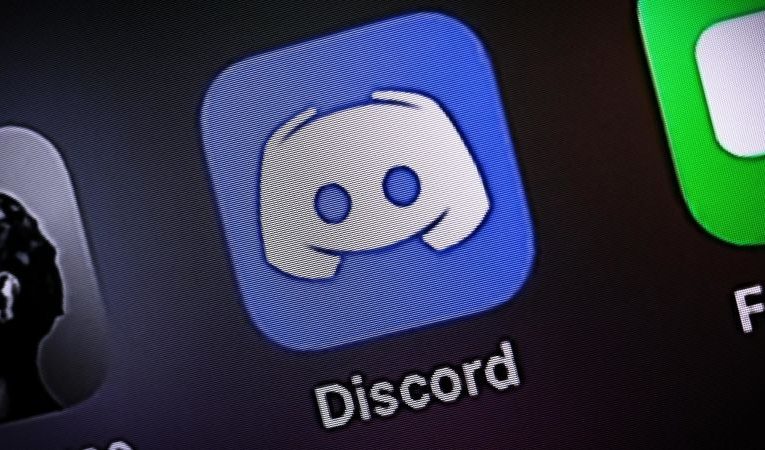 Images of leaked classified documents were posted to at least two Discord chatrooms- QHN