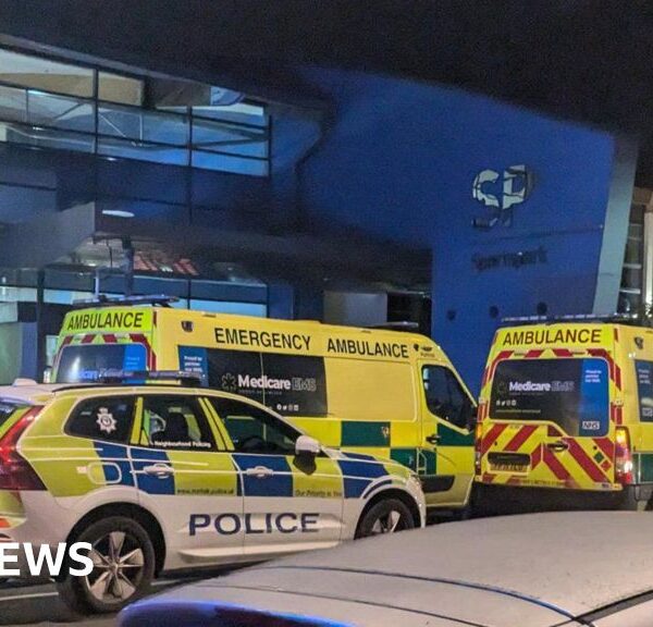 University of East Anglia student dies after gym incident- QHN