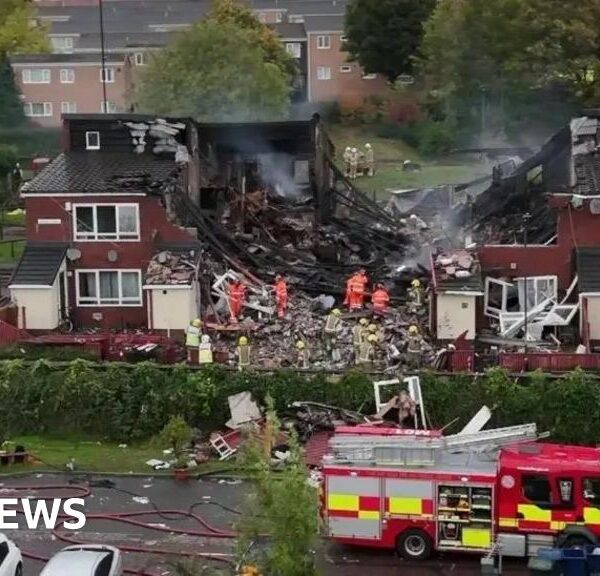 Arrests after boy, 7, and man died in Newcastle house blast- QHN